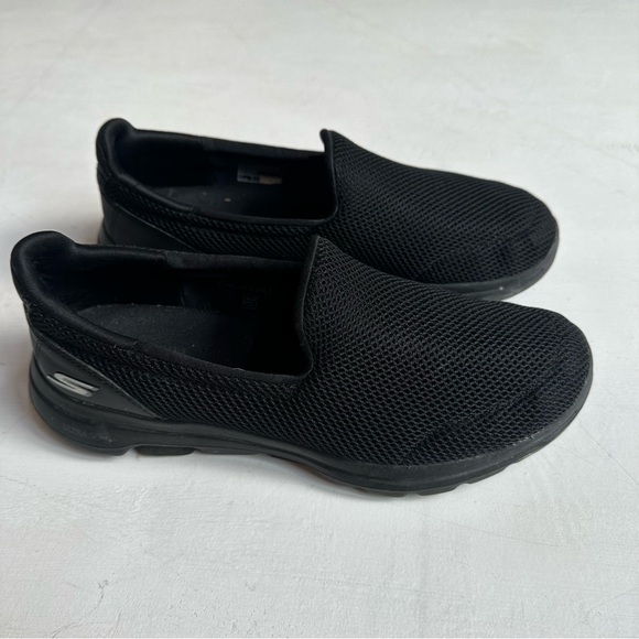 Skechers Go Walk Black Walking Slip On Sneakers - Picture 2 of 7